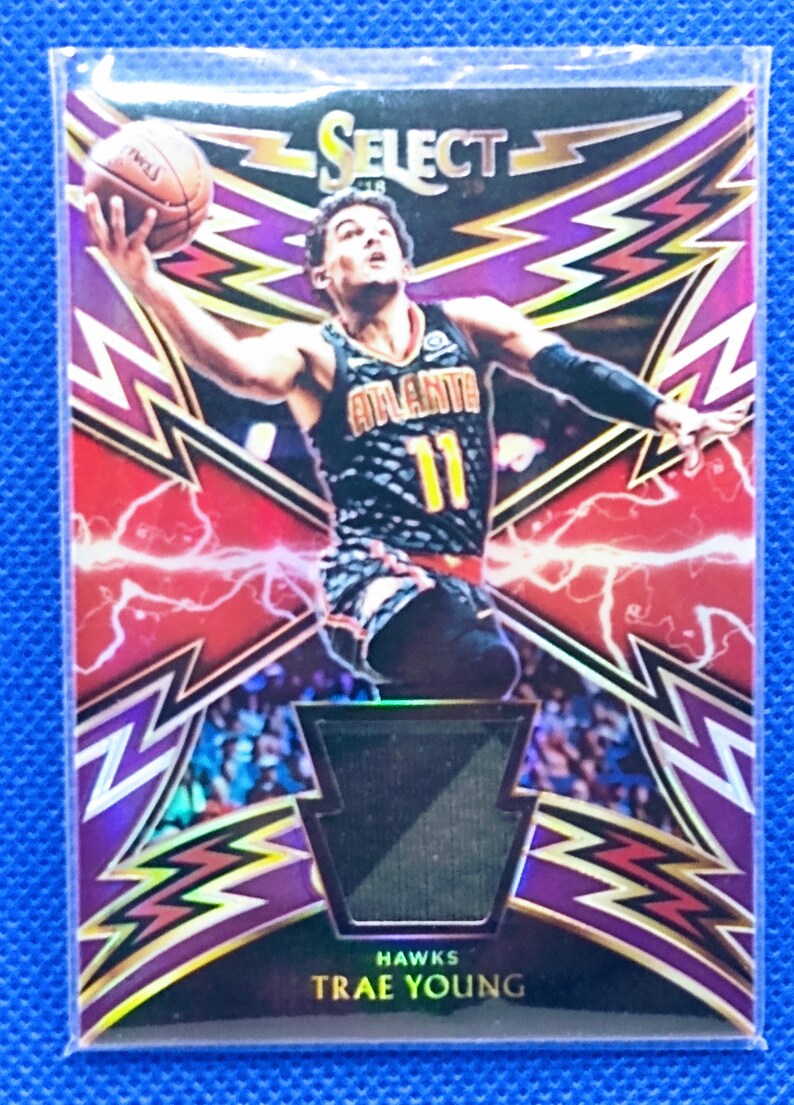 2018-19 Panini Select Trae Young Rookie Swatch SP-Tyg Purple Stripe 97/99 Atlanta Hawks image 2