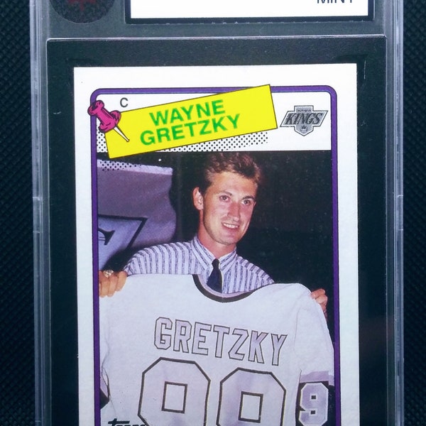 1988-89 Topps #120 Wayne Gretzky First Los Angeles Kings Card Graded KSA Mint 9