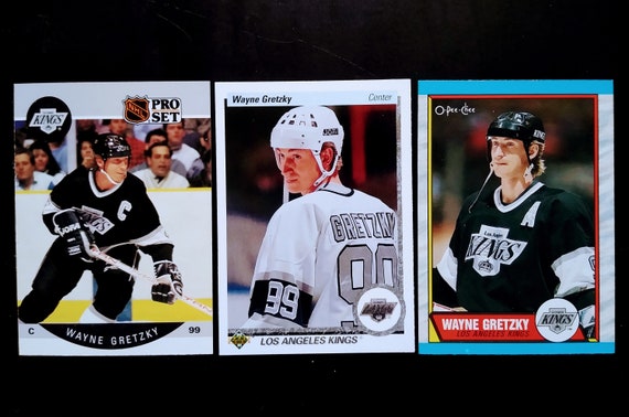 Wayne Gretzky Signed 1990-91 Pro Set NHL Card (BAS) for Sale in