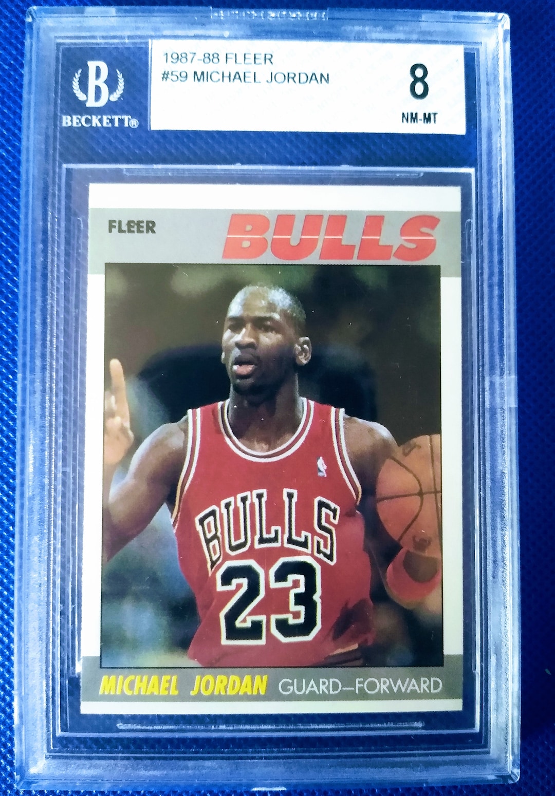 Amazon.com: 1986-87 Fleer Sticker #8 Michael Jordan ROOKIE
