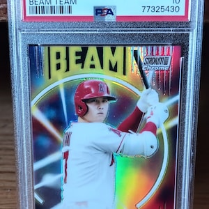 Mike Trout 2022 Topps Chrome Refractors #200 (PSA 9)