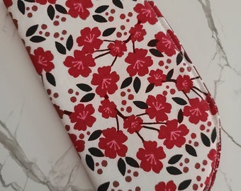 Red floral eyeglass case, sunglasses case, soft glasses case, glasses holder, soft case, sunglasses case, red and white, red white and black