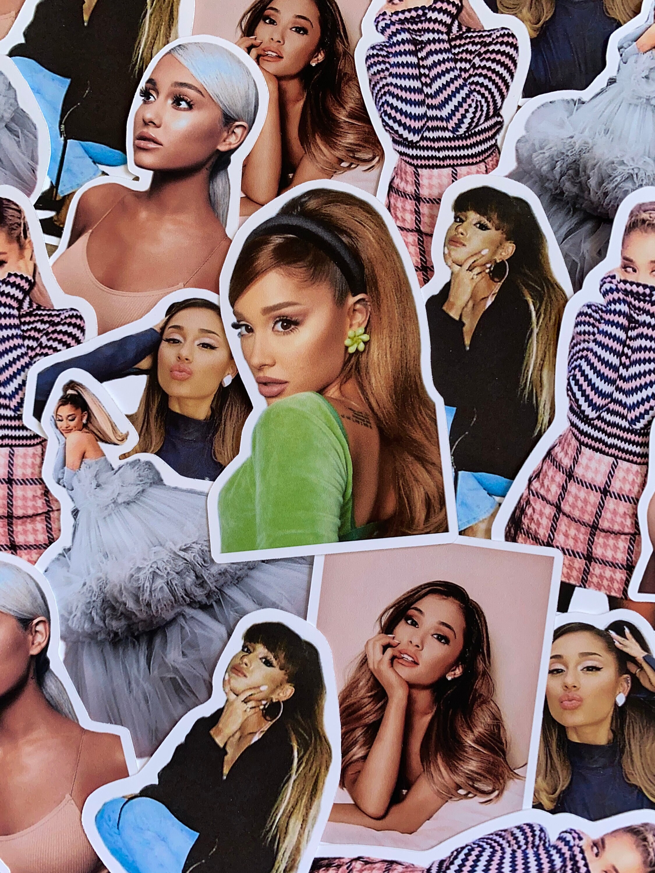 Ariana Grande Stickers