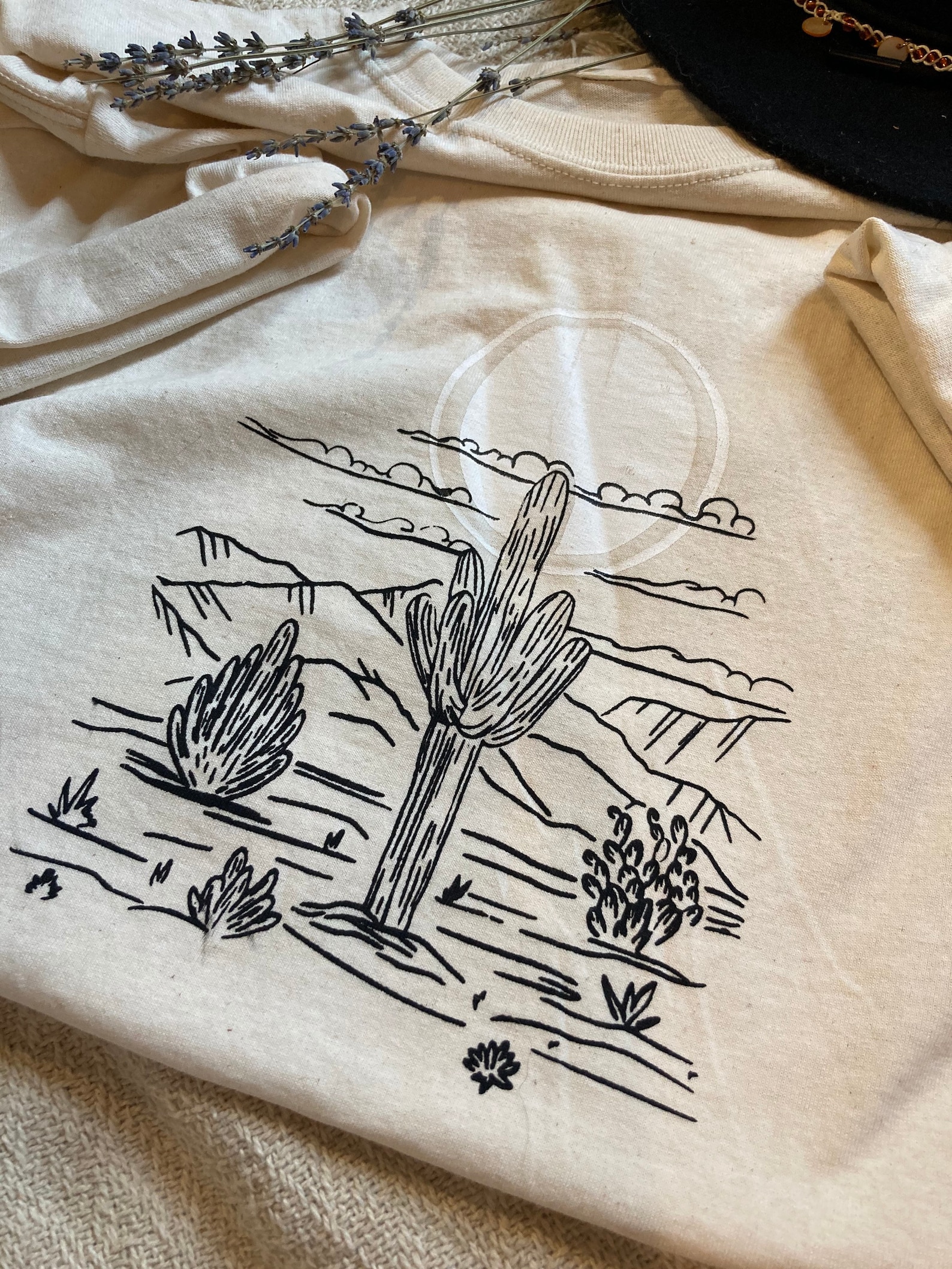 Desert T-shirt Unisex Tshirt cactus/mountain T-shirt | Etsy