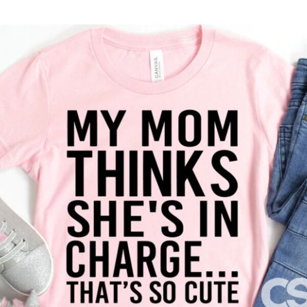 T-shirt Divertente In Cotone Per Bambini – 'My Mum Thinks She's In Charge' – Ragazza E Ragazzo Rosa - Foto 3