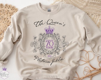 British Queen Platinum Jubilee 70 Years, Queens Jubilee 2022 Sweatshirt, Platinum Jubilee Shirt, Queen Elizabeth T-Shirt, Anglophile Gift