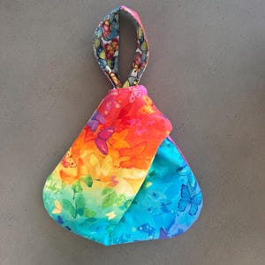 Bolso japonés reversible, colorido y vibrante, con nudos y mariposas: ¡precioso! ¡Funcional y divertido!