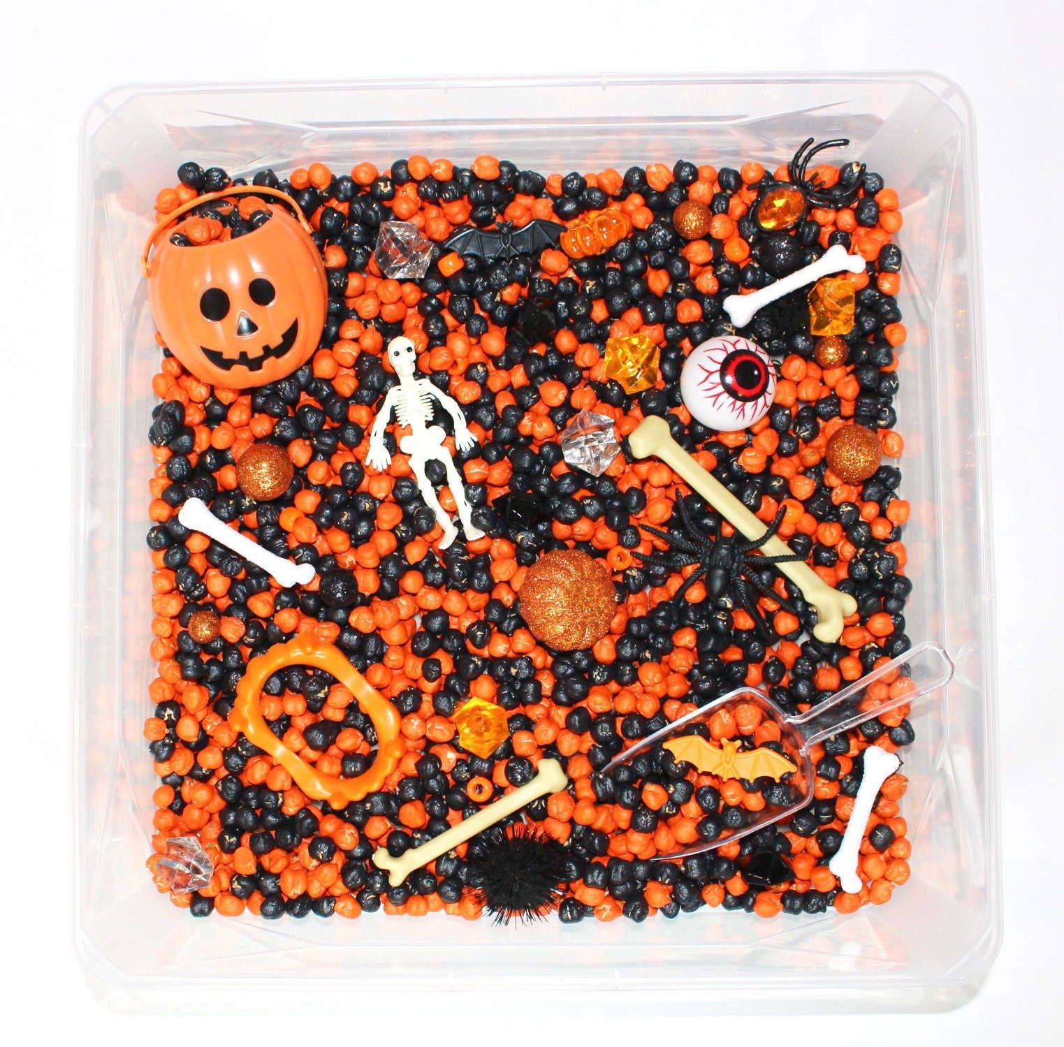 The Spookiest DIY Halloween Sensory Bin Fillers for Kids – Messy Play Kits