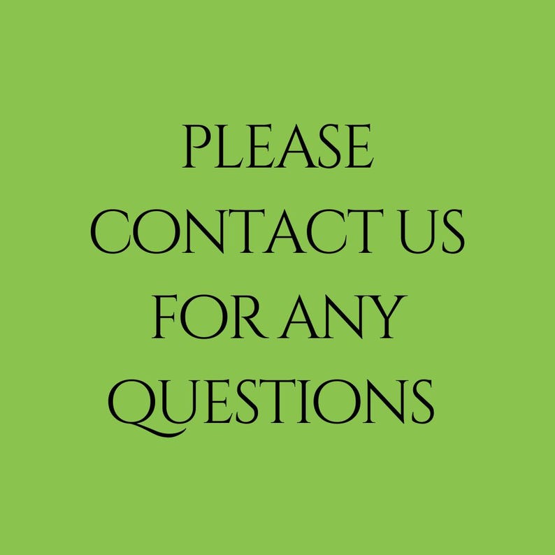 K&ouml;nnte beinhalten: Ein hellgr&uuml;ner Hintergrund mit dem schwarzen Text "PLEASE CONTACT US FOR ANY QUESTIONS" in einer eleganten Serifenschrift. Der Text ist zentriert und nimmt den gr&ouml;&szlig;ten Teil des Bildes ein.