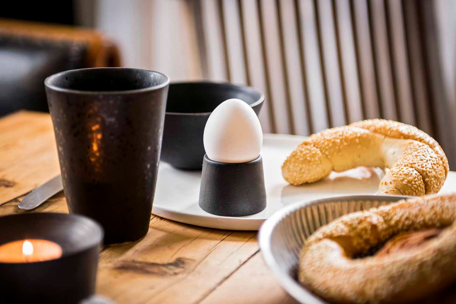 | de Tasse à Œufs | Béton Gris Foncé Pierre Petit-Déjeuner Souvenir Eggbert