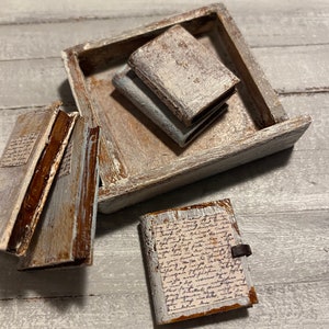 Miniature books with old drawer 1:12 Scale Antique/Broqante/Vintage miniature/Beechwood