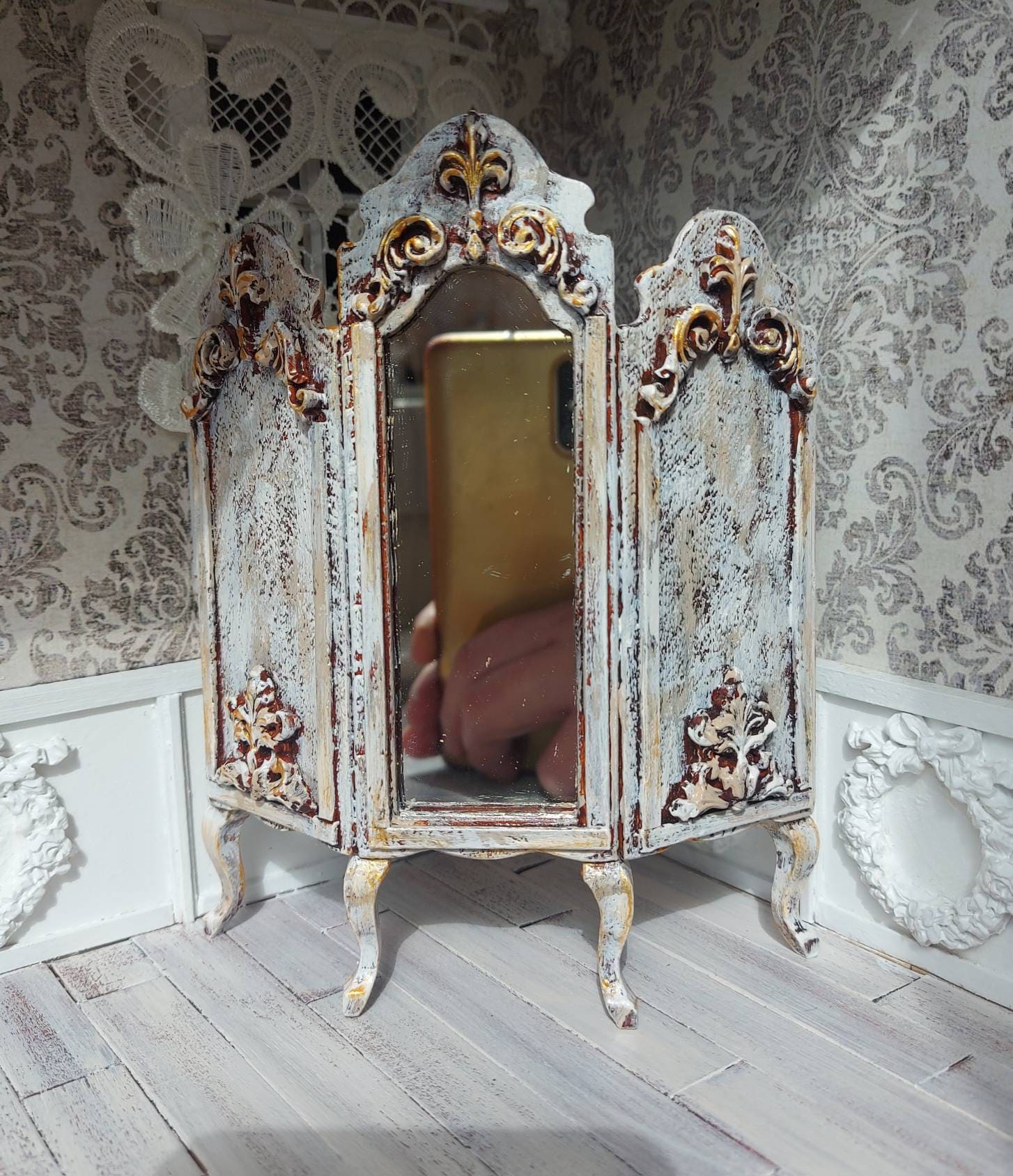 Dollhouse Louis XVI Dressing Screen, Dollhouse Marie