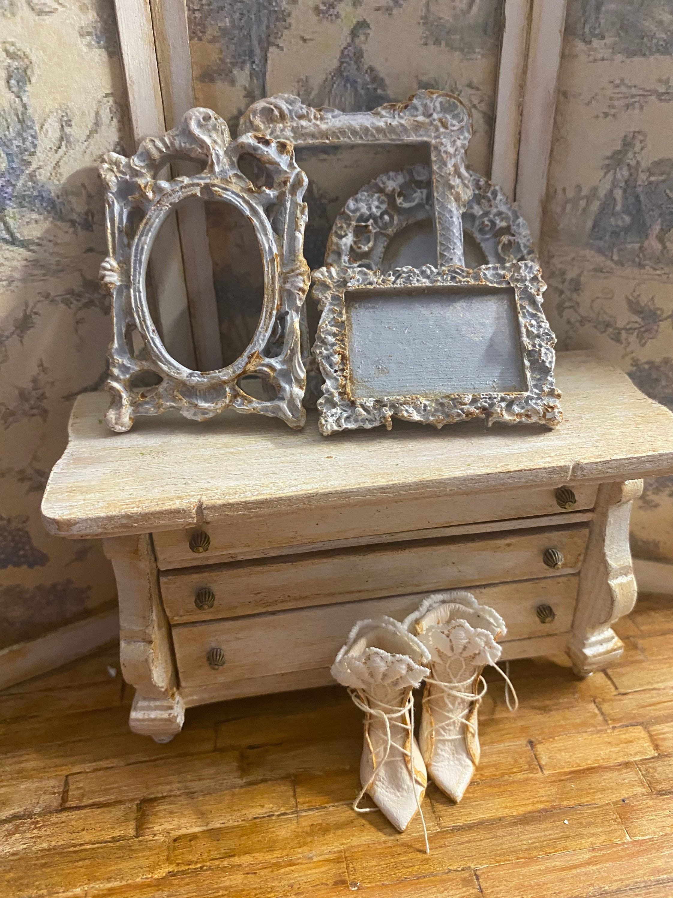 Miniature French Style Frames in Set of Four/broqante Etsy