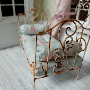 Miniature wire french daybed, antique, baroque bed, one inch scale dollhouse bed