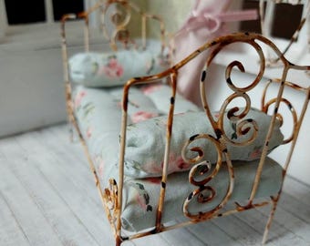 Miniature Wire French Daybed, Antique, Baroque Bed, One Inch Scale