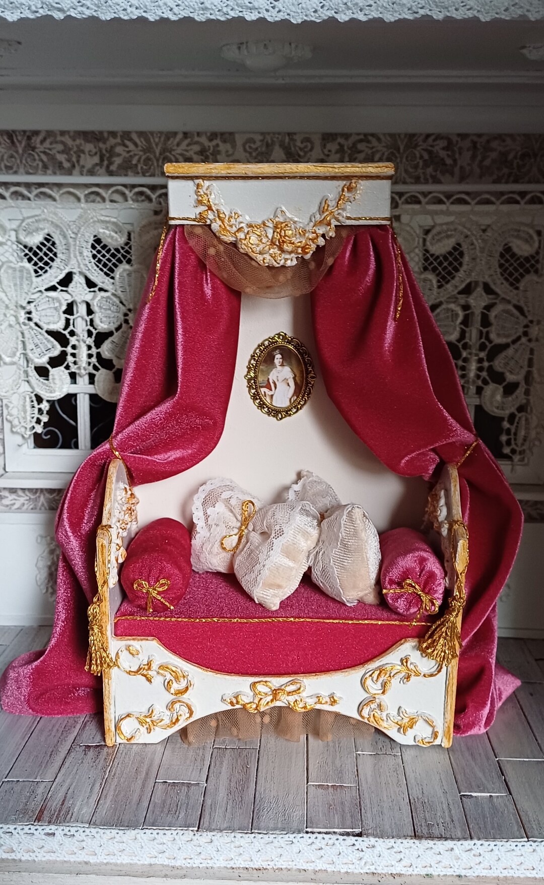 Dollhouse French Fuchsia Velvet Canopy Daybed, One Inch Scale Etsy