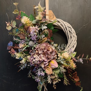 Lush Hydrangea & Eucalyptus Wreath, Asymmetrical Floral Door Wreath, Elegant Home Decor, Handmade Greenery with Ivy and Berries, All Year