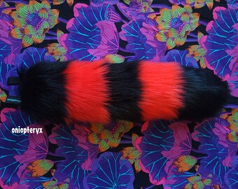 20" Black and Red Striped Tail