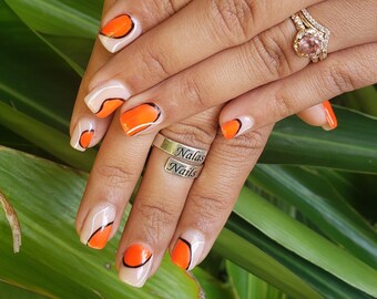 10%Off Late Ship Sale Orange, White, and Black Abstract Nails - Custom Size Apres Gel X Reusable Press-on Nail Set Clownfish Inspired Nails