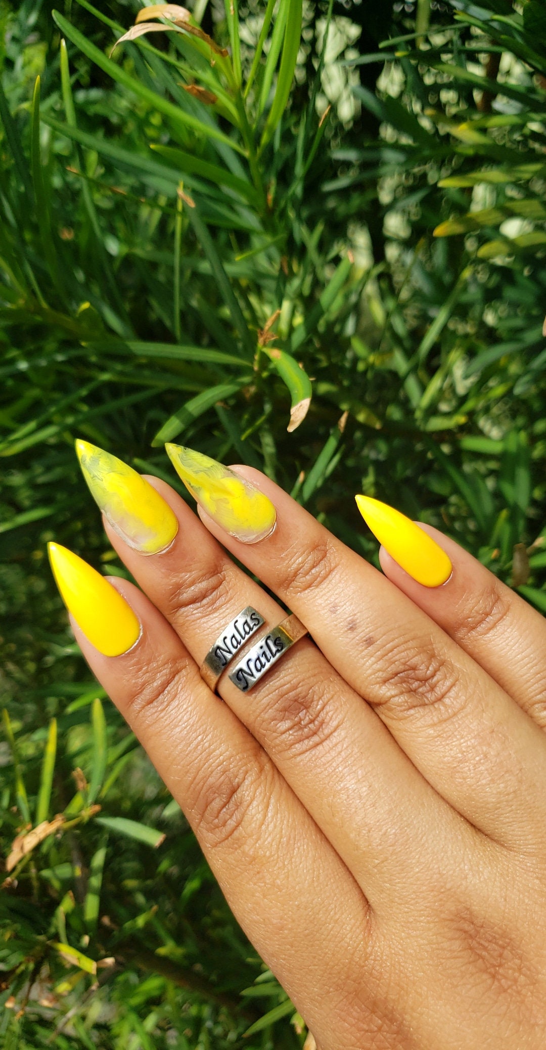 10 Inspirational Yellow Short Nail Designs to Brighten Up Your Summer ...