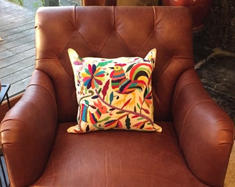 LARGE OTOMI PILLOW Cover, Mexican Throw Pillow, Tenango Pillow Case, Otomi Pillow, Mexican Hand Embroidered Pillow