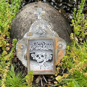 Antiqued Miniature Nicho with La Catrina Image, Mexican Nicho, Mexico Art, Rustic Nicho with La Catrina