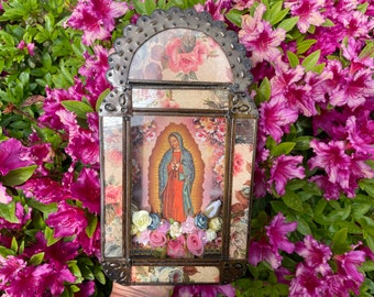 VIERGE DE GUADALUPE NICHO antique, Guadalupe Retablo, Tin Nicho mexicain, Tin Retablo