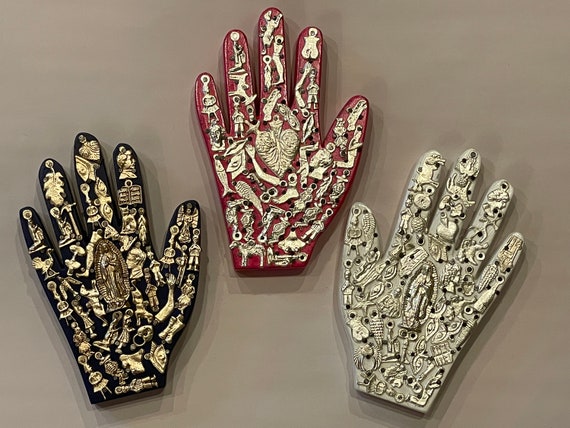 HAND With MILAGROS, Hamsa Hand, Ex-voto Hand, Hand With Charms