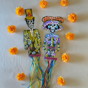 Pair of Hand painted Calaveras with Ribbons, YELLOW, Hand Painted Tin Catrinas, Day of the Dead Decor, Dia de los Muertos, La Catrina