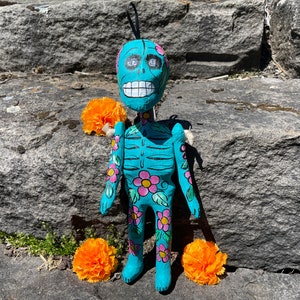 DAY of the DEAD Skeleton Ornament, AQUAMARINE, Paper Mache Skeleton, Mexican Skeleton, Day of the Dead Skeleton, Dia de Muertos