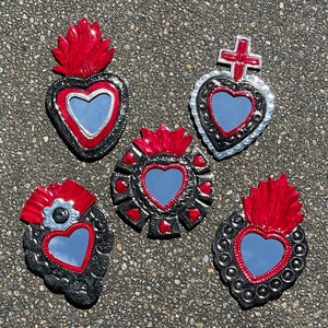 SET of FIVE Tin Sacred HEART Ornaments with Mirror, Traditional Colors, Sacred Heart Milagros, Mexican Tin Ex Voto Ornaments