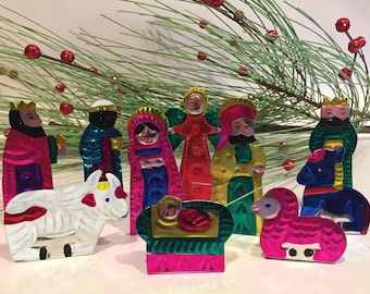 Small Tin NATIVITY Set, 10 Pieces, Traditional Mexican Nativity, Tin Nativity Scene, Mexican Pesebre