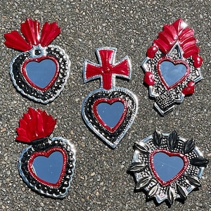 Tin Sacred HEART Ornaments with Mirror, Set of FIVE, Traditional Colors, Sacred Heart Milagros, Mexican Tin Ex Voto Ornaments