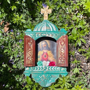 Antiqued Turquoise Nicho, JESUS with SACRED HEART Image, Mexican Nicho, Mexico Religious Art