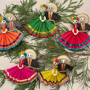 CORN HUSK Catrin and Catrina Ornaments, Set of THREE, Bright Colors, Mexican Angel, Day of the Dead, Mexican Ornament, Christmas in Mexico