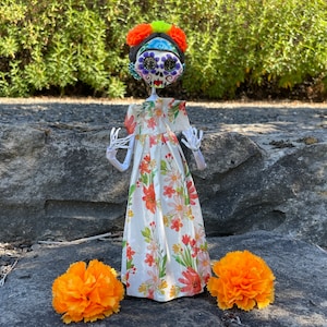 Catrina, Day of the Dead, FRIDA CATRINA, Paper Mache, Dia de los Muertos, Catrina Doll, Frida Doll, Day of Dead Ornament