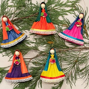 CORN HUSK Women with Veil and Flowers, Set of FIVE, Bright Colors, Mexican Angel, Mexican Ornament, Christmas in Mexico
