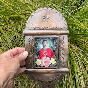 Antiqued Tin Frida Nicho, Natural, Mexican Tin Nicho, Frida Decor