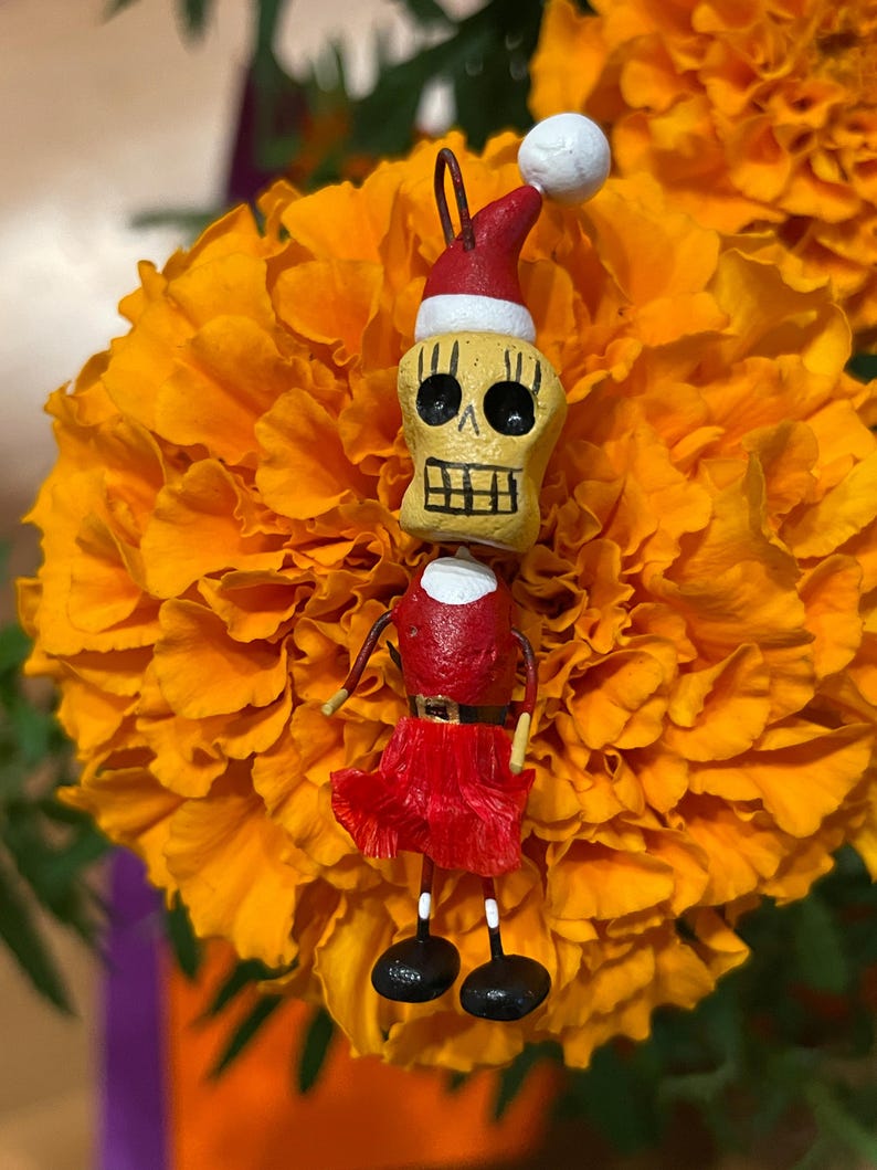 Christmas Day of the Dead, Mexican Altar, Mexico Santa Claus, Mini