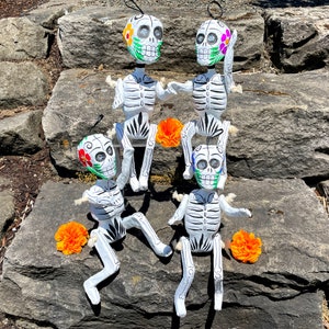 DIA DOS MORTOS, ESQUELETO, Ornamento, Branco, Esqueleto de Papel Machê, Esqueleto Mexicano, Esqueleto do Dia dos Mortos, Dia de los Muertos