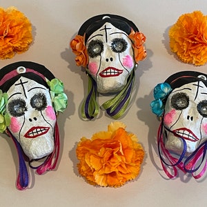 CATRINA ORNAMENTS, Set of Three, Paper Mache Ornaments Mexico, Mexico Day of the Dead, Dia de los Muertos, La Catrina, Calavera Ornament