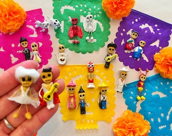 Mini Calavera Ornaments, Mexican Altar, Mexico Ofrenda, Miniature Day of the Dead, Mini Muertos
