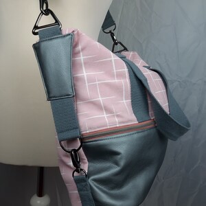 Unikat Weekender, Reisetasche für Kurztrips, Strandtasche, rosa/grau Bild 4