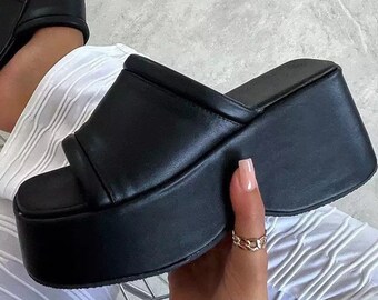 womens platform slippers