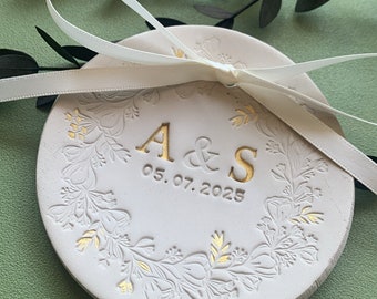 Wedding ring cup "initials" clay, personalized, gold, wedding