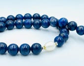 Lapislazuli Collier mit Süßwasserperle