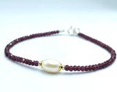 Granat Armband mit Perle, Silber bicolor