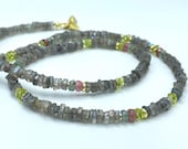 Kette Labradorit, Peridot, Turmalin, Silber vergoldet, Magnetverschluss