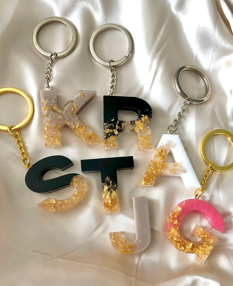 Custom Resin Keychain Modern Letter Keychain Initial Etsy