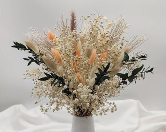 Trockenblumenstrauß mit Lagurus, Eukalyptus und Phalaris Trockenblumen in weiß und apricot Tönen, Geschenkidee zum Geburtstag, Wohndekor